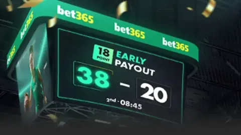 “巴塞罗那巅峰之战引讨论：迭戈塔进球越位争议引爆热议”