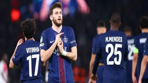 武磊蝉联中国金球奖五次夺冠